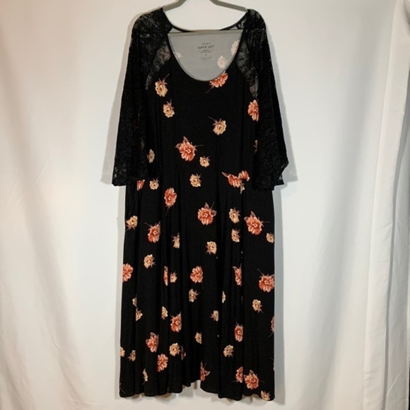 Torrid Super Soft Black Floral Midi Dress NWT - Picture 5 of 11